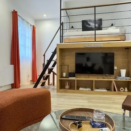 Apartment Athena